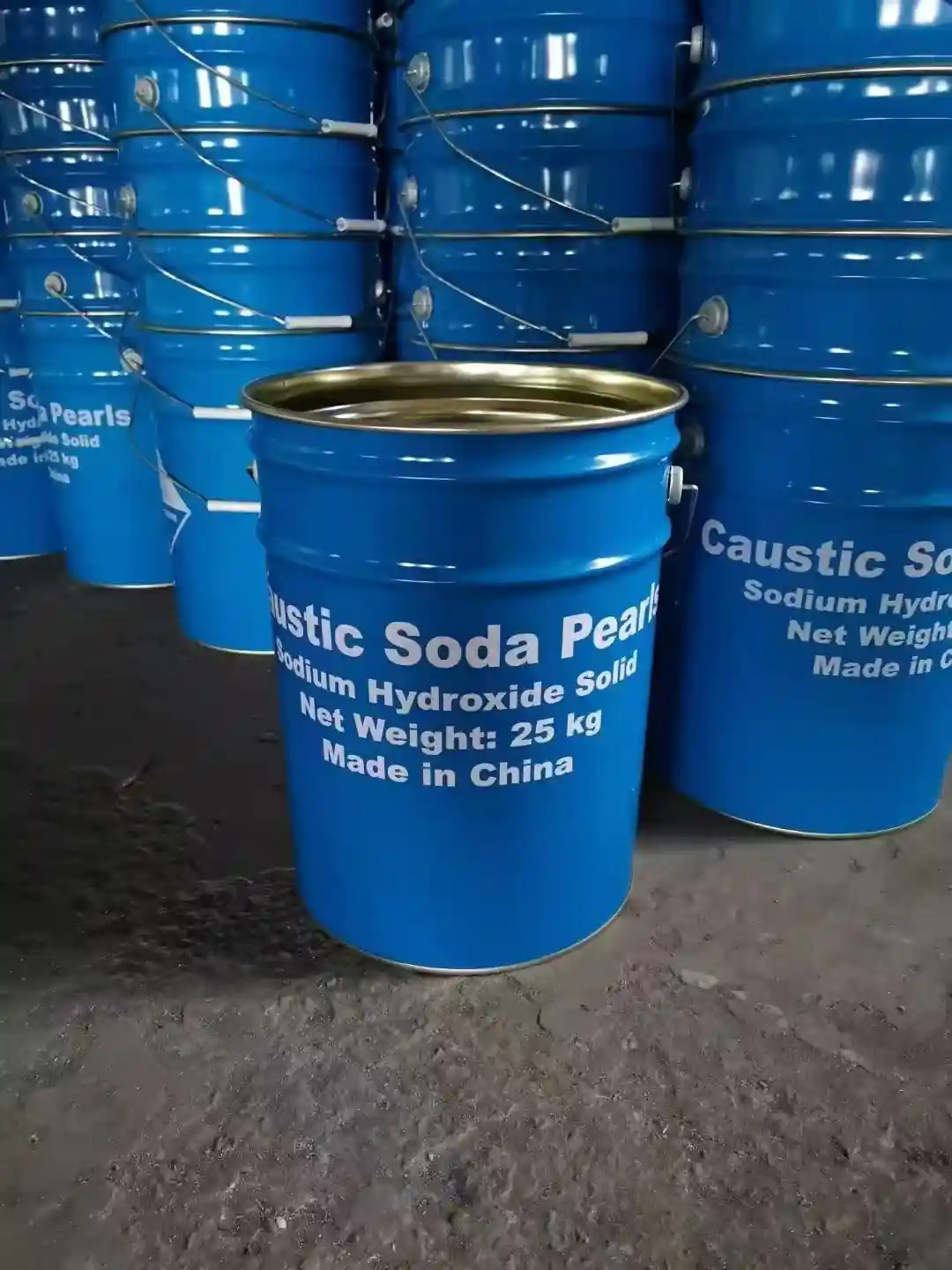 Caustic soda pearls packaging